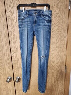 A.N.A Blue Women's Skinny Jeans - Classic Stretch Denim With Ripped Knee